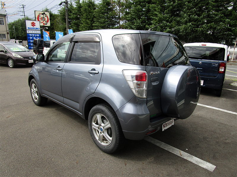 トヨタ　ラッシュ　車両本体価格　75万円（税込）
