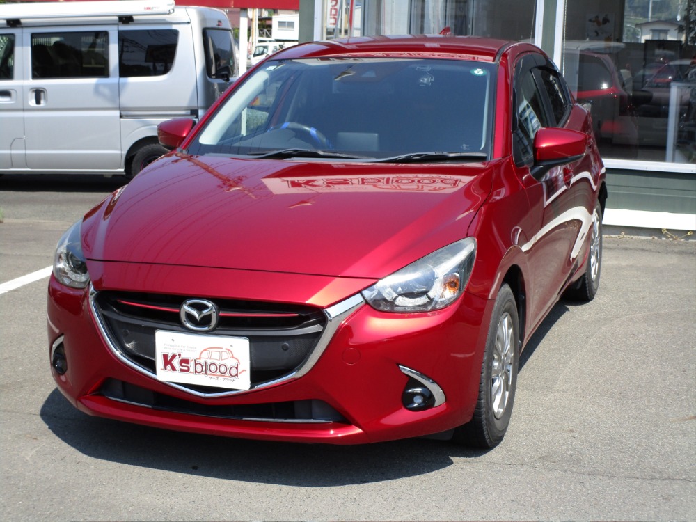 マツダ　デミオ　車両本体価格　86万円(税込)