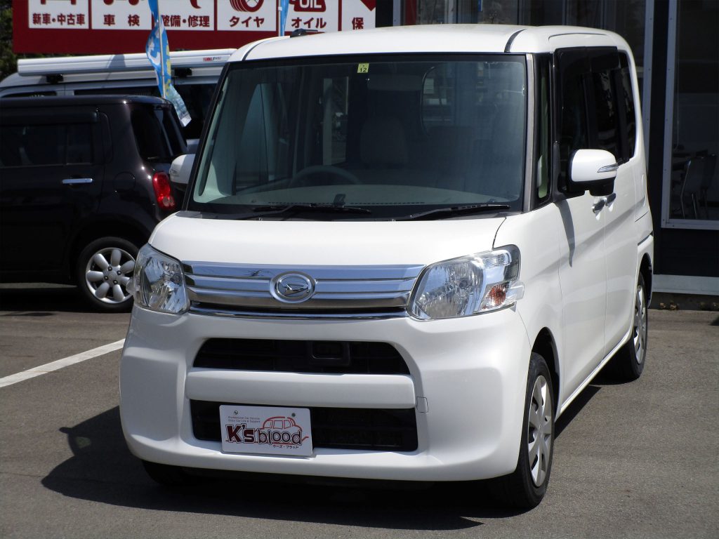 ダイハツ　タント　車両本体価格　76万円(税込)